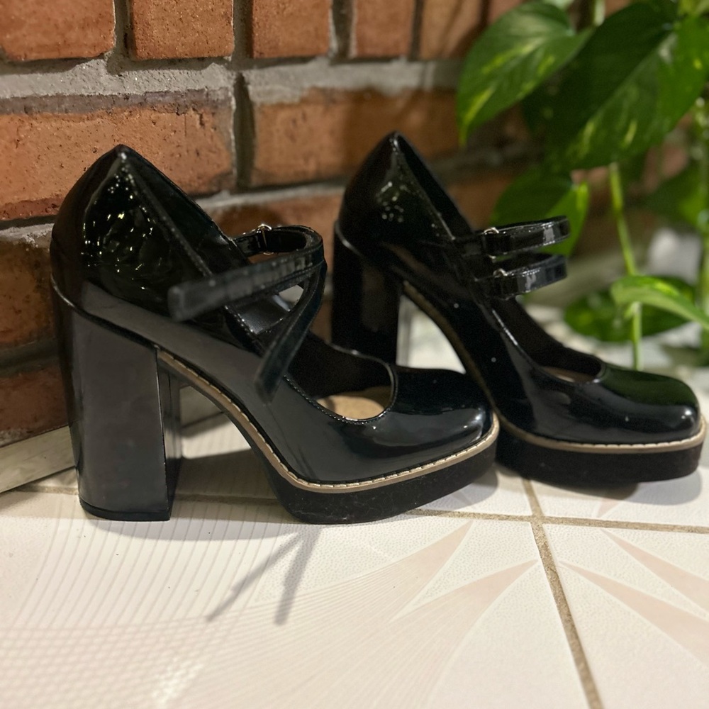 Elegant Black Patent Leather Heels